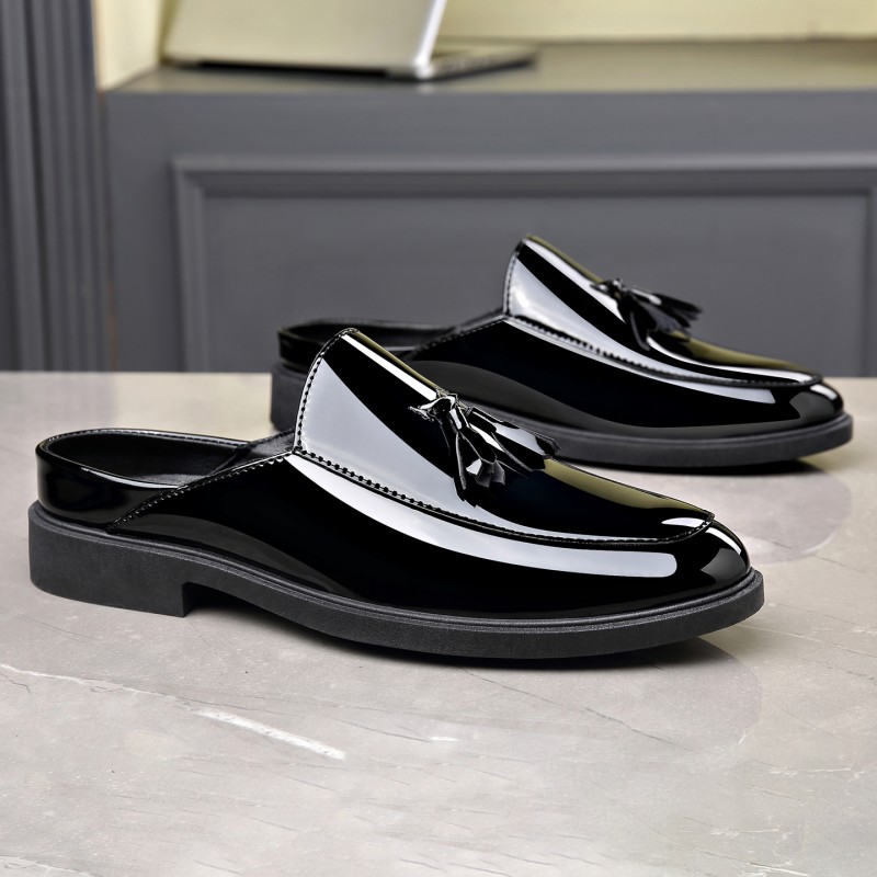 Formal Men Daily Wear Footwear - Herren-Slipper aus schwarzem Lackleder mit Quastenverzierung,